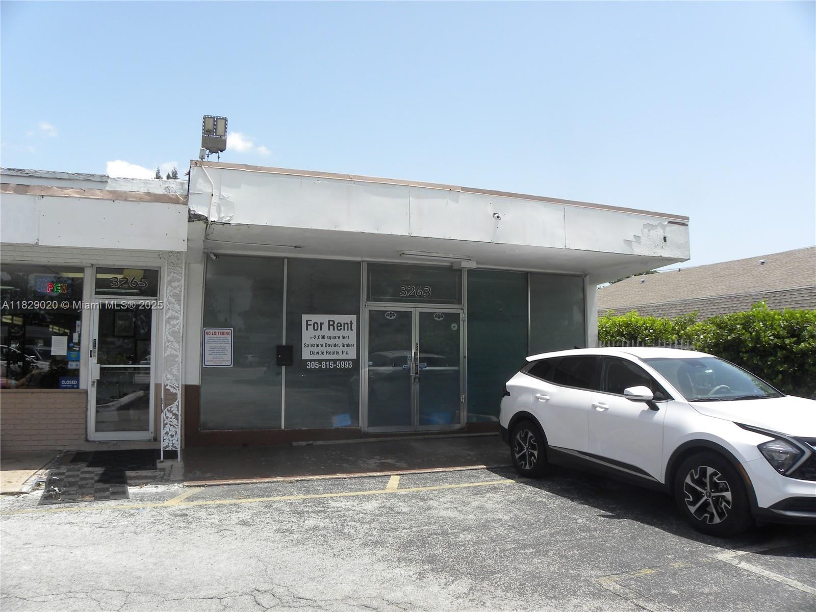 3263 W Broward Blvd, Lauderhill FL 33312