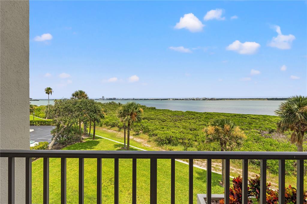 1501 GULF BOULEVARD UNIT 206, CLEARWATER, FL — photo 5 of 30