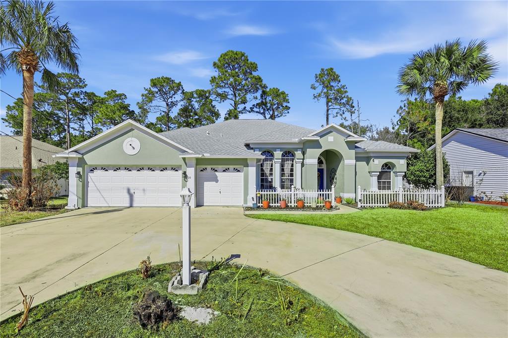 39 WOODHOLLOW LANE