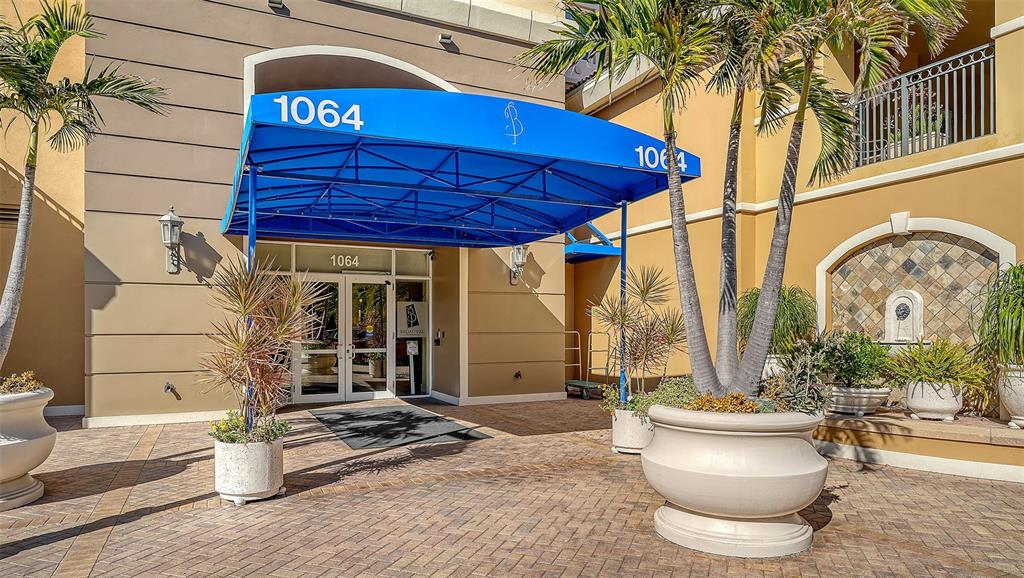 1064 N TAMIAMI TRAIL UNIT 1320