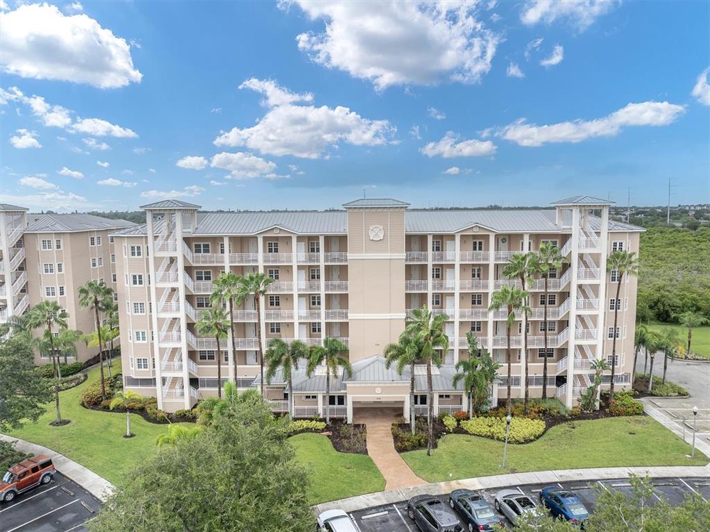 7296 MARATHON DRIVE UNIT 404, SEMINOLE, FL — photo 3 of 30