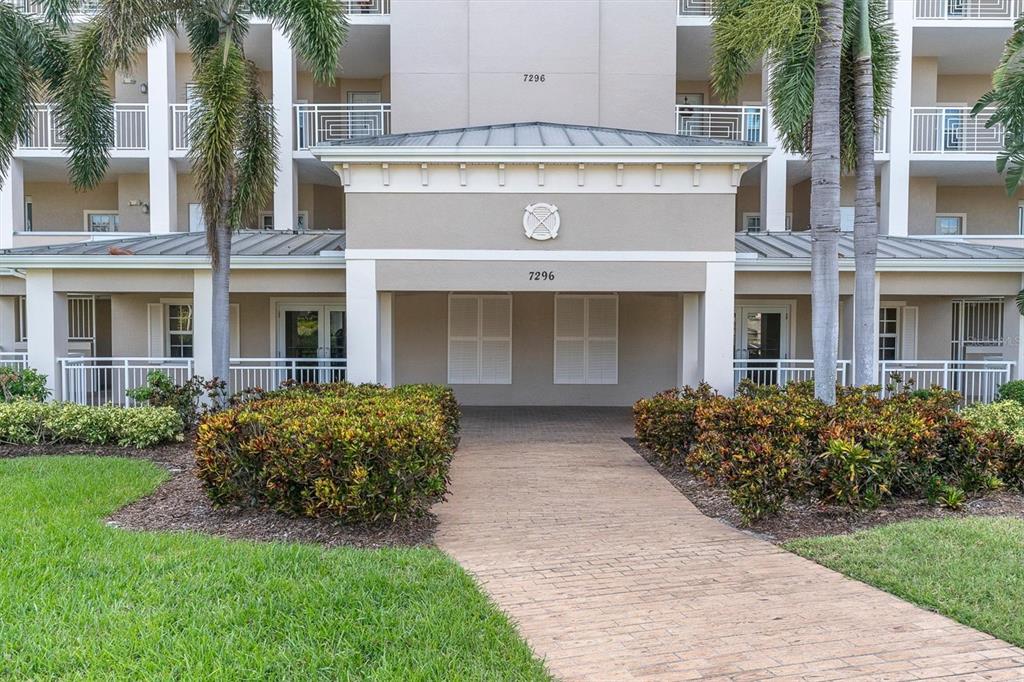 7296 MARATHON DRIVE UNIT 404, SEMINOLE, FL — photo 4 of 30