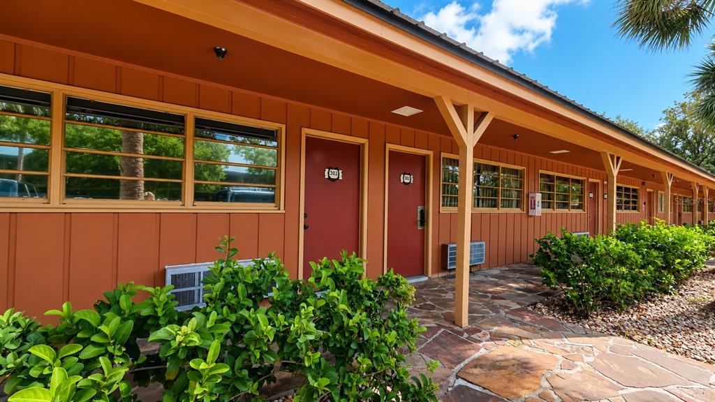 3200 RIVER RANCH BOULEVARD UNIT 303