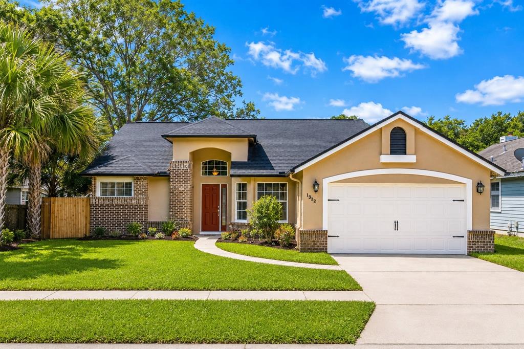 1322 AMERICAN ELM DRIVE