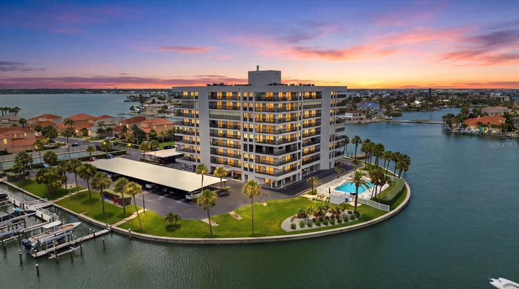 1651 SAND KEY ESTATES COURT UNIT 31