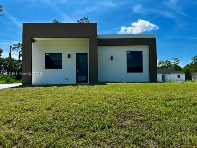 323 MANGONIA AVE, Lehigh Acres FL 33974