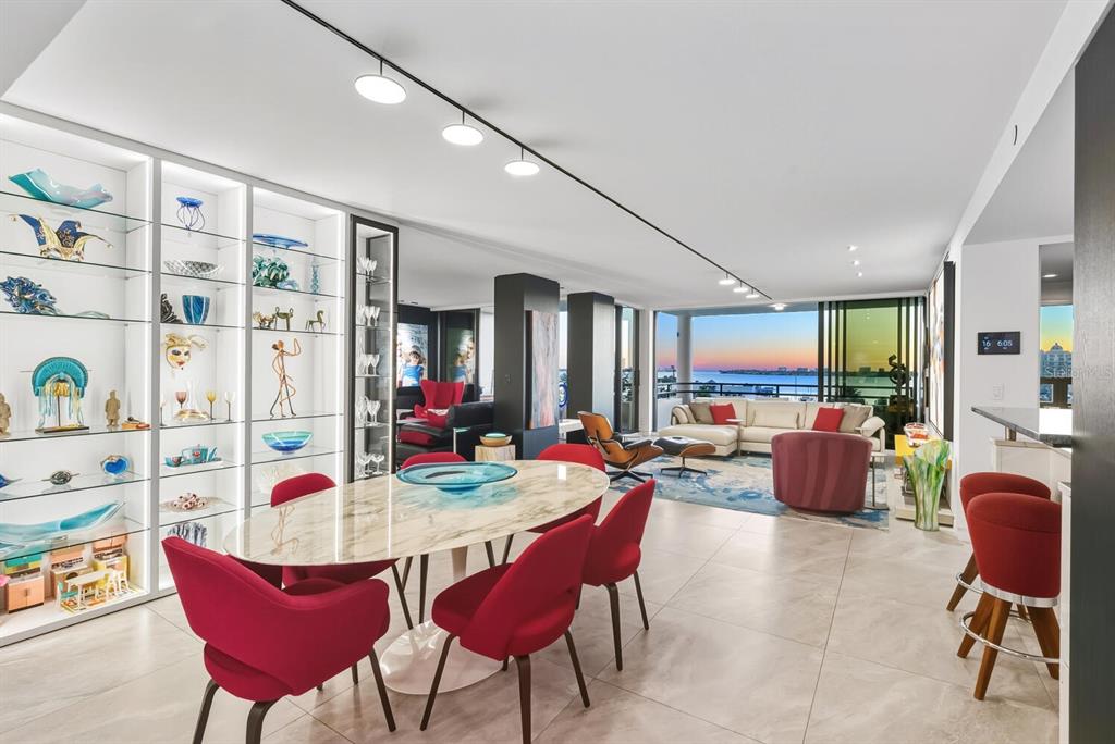 1255 N GULFSTREAM AVENUE UNIT 607