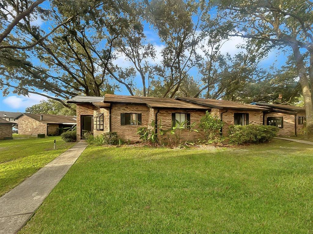 1735 FOXHALL CIRCLE UNIT 1
