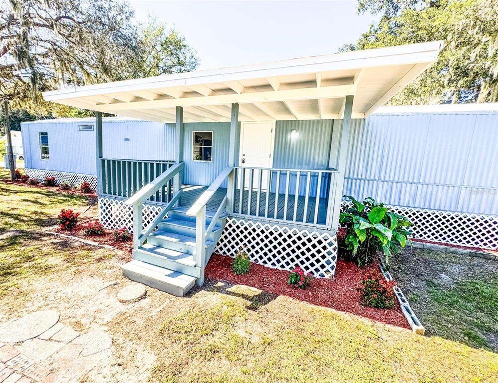 688 4TH STREET