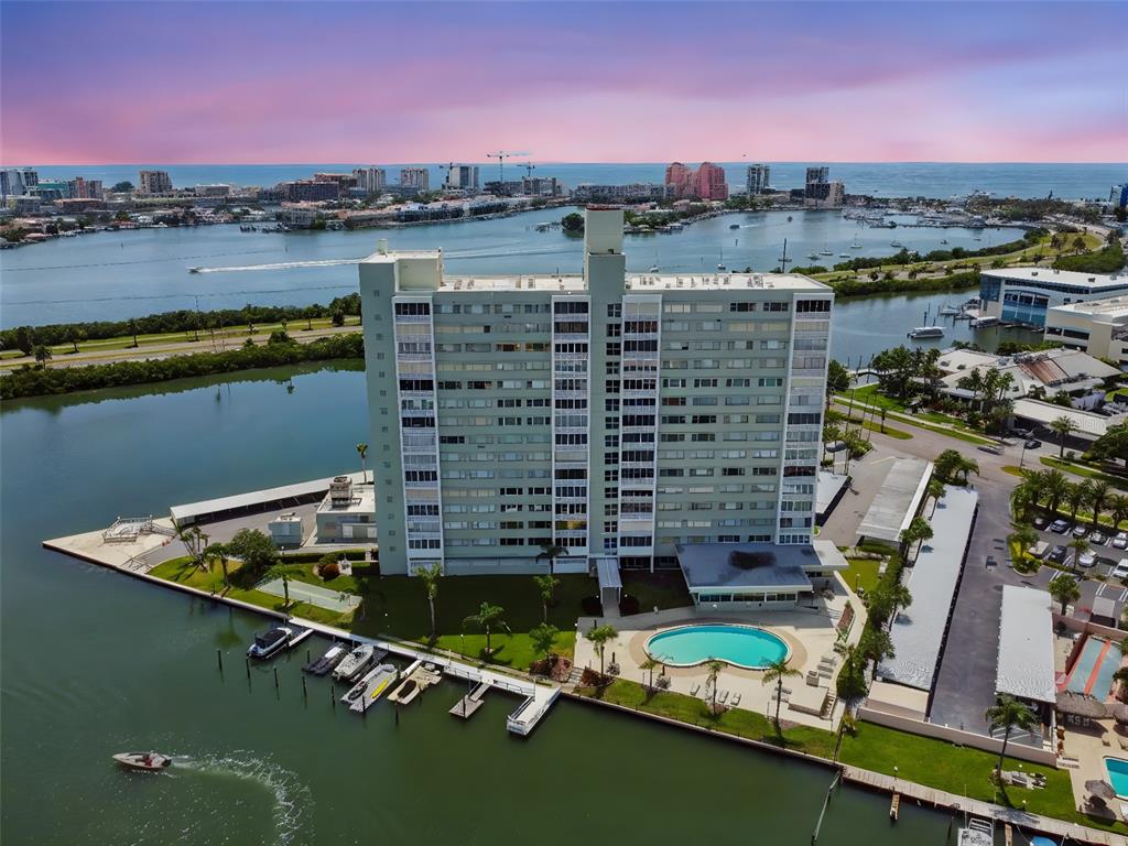31 ISLAND WAY UNIT 609