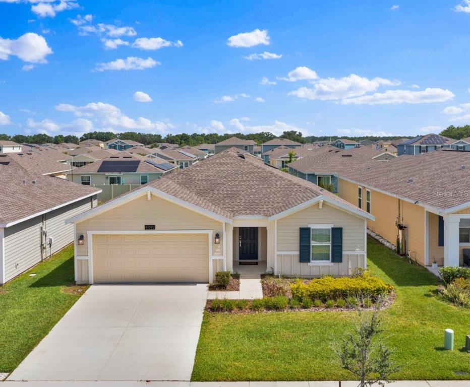 4492 BLUFF OAK LOOP