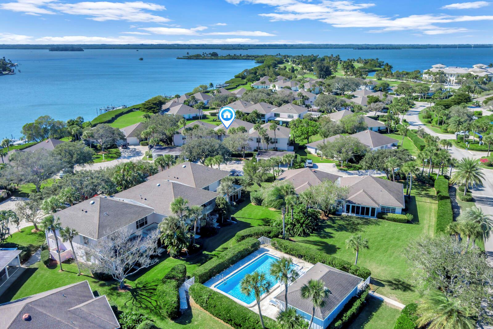 Community Pool — VERO BEACH, FL