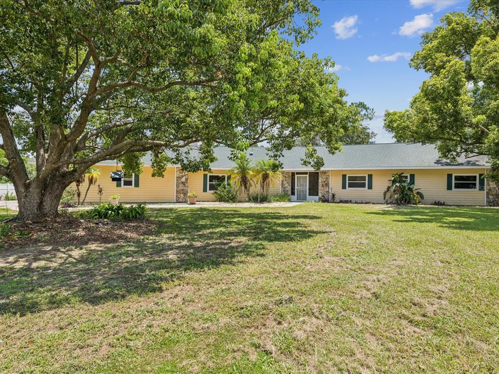 5808 CARINA TRACE