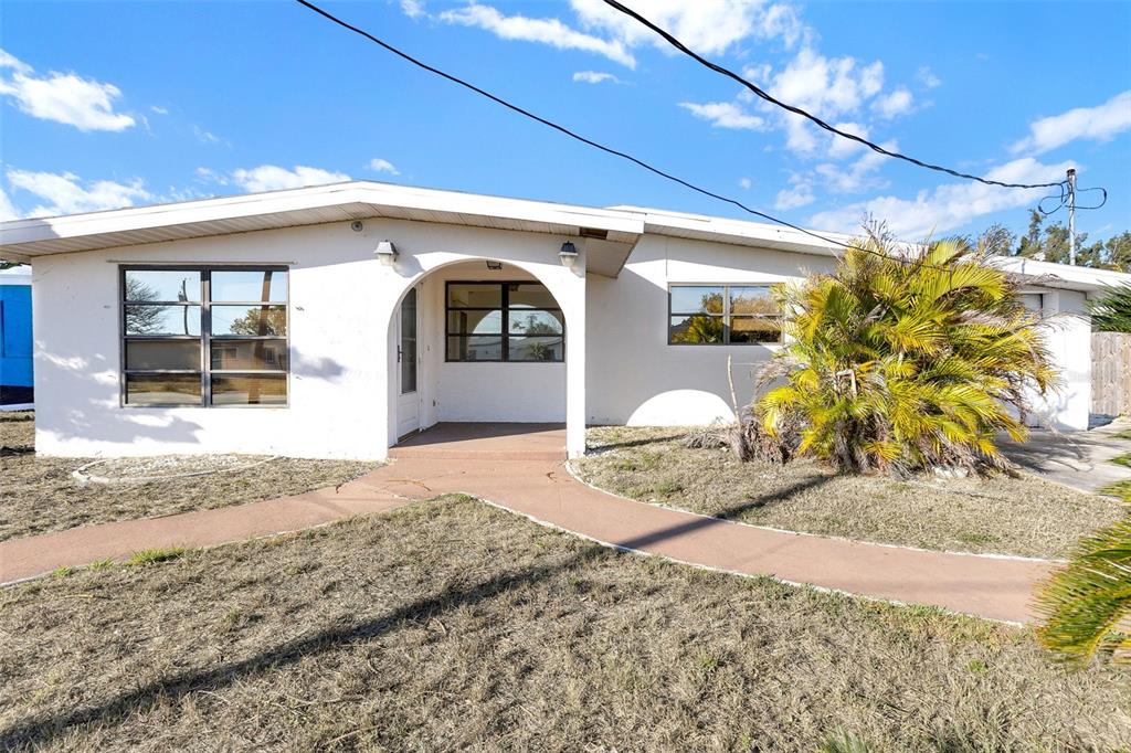 839 CONREID DRIVE NE