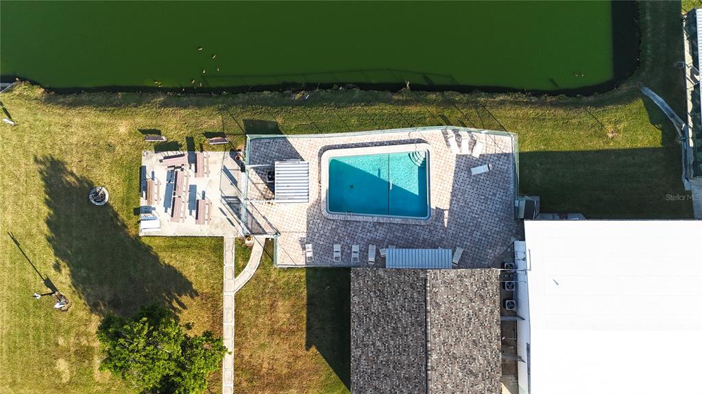 306 50TH AVENUE PLAZA E, BRADENTON, FL — photo 4 of 19