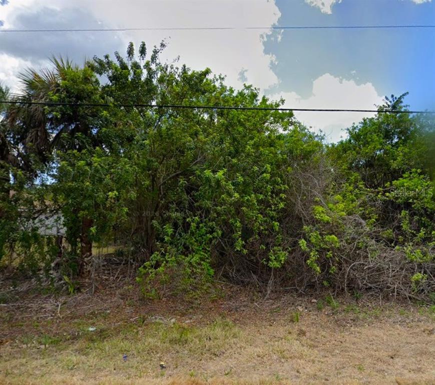 690 LOMOND DRIVE