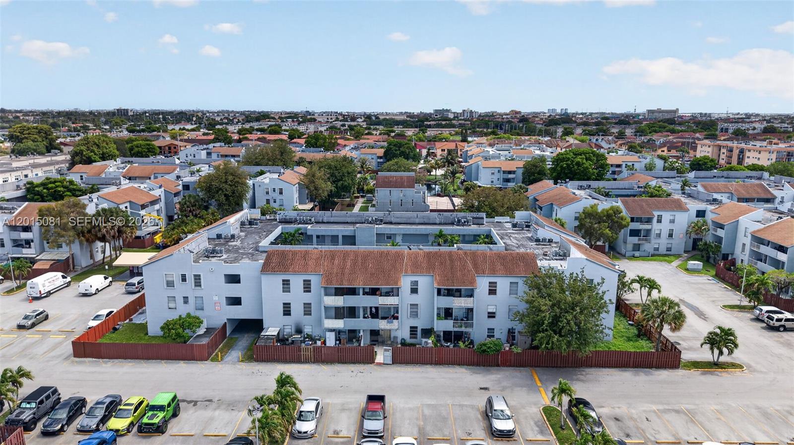 1755 W 60th St # D301, Hialeah FL 33012