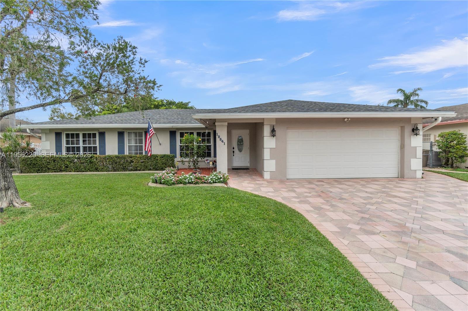 12541 SW 11th Ct, Davie FL 33325