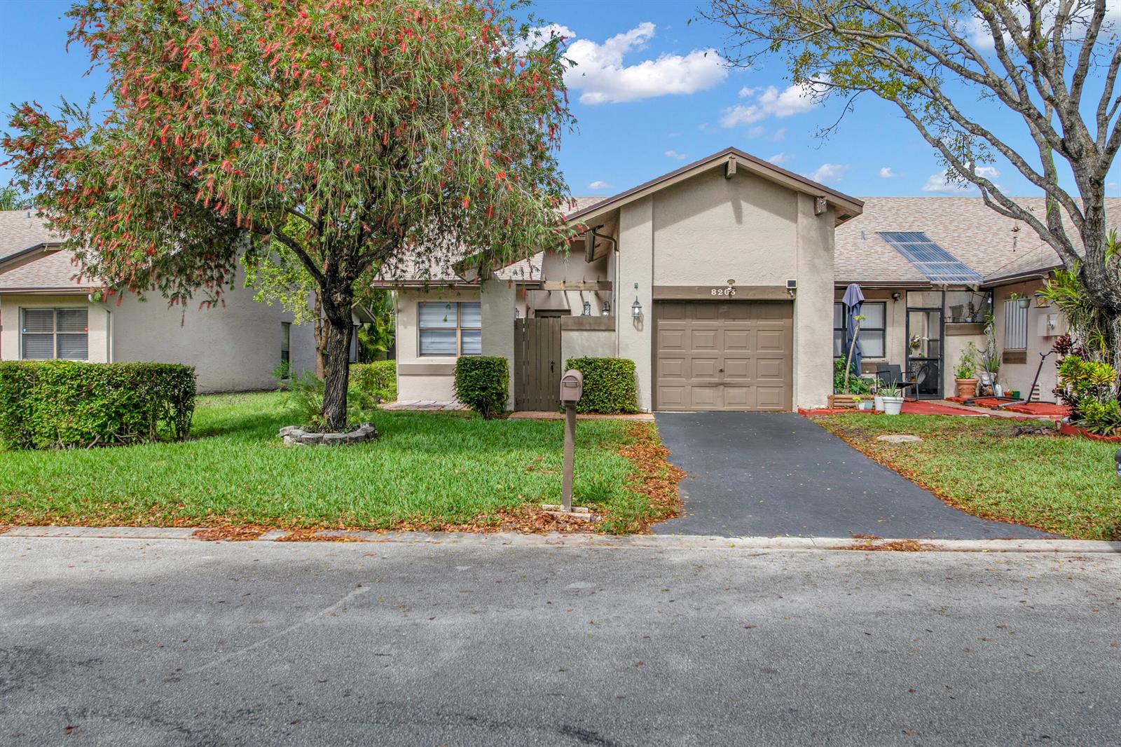 8203 NW 100th Way, Tamarac FL 33321