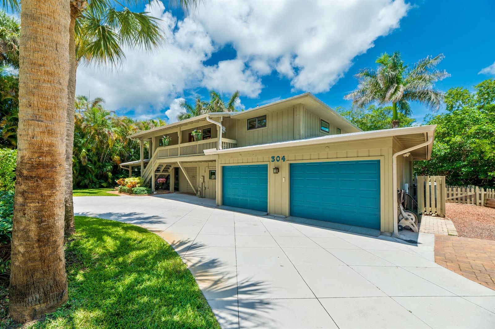 304 SW Indian Groves Drive, Stuart FL 34994