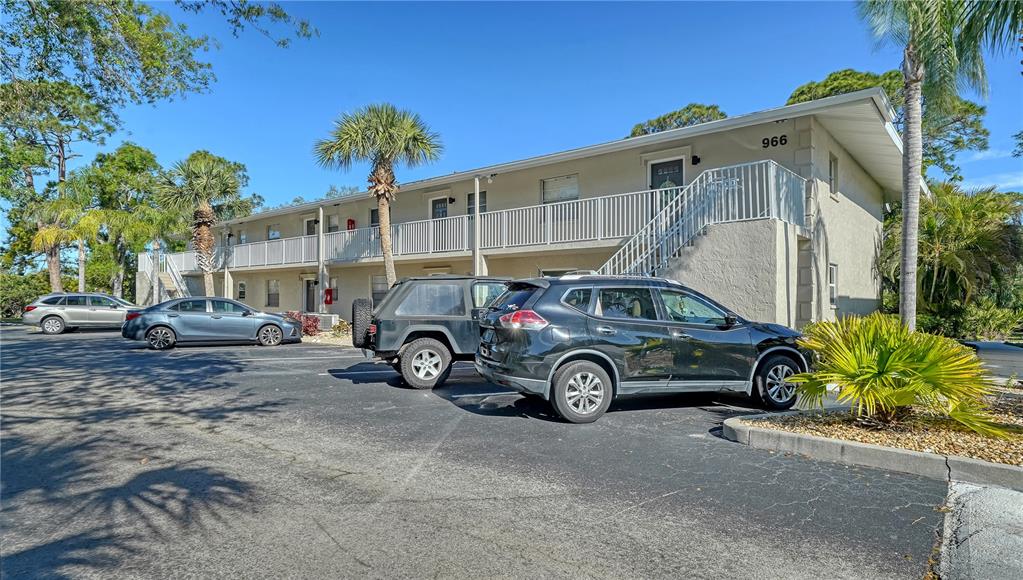 966 LA COSTA CIRCLE UNIT 1, SARASOTA, FL — photo 2 of 30