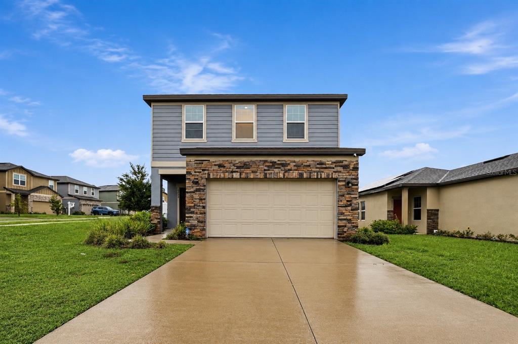 2270 HEMINGWAY CIRCLE
