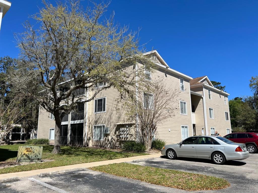 3800 SW 20TH AVENUE AVENUE UNIT 209