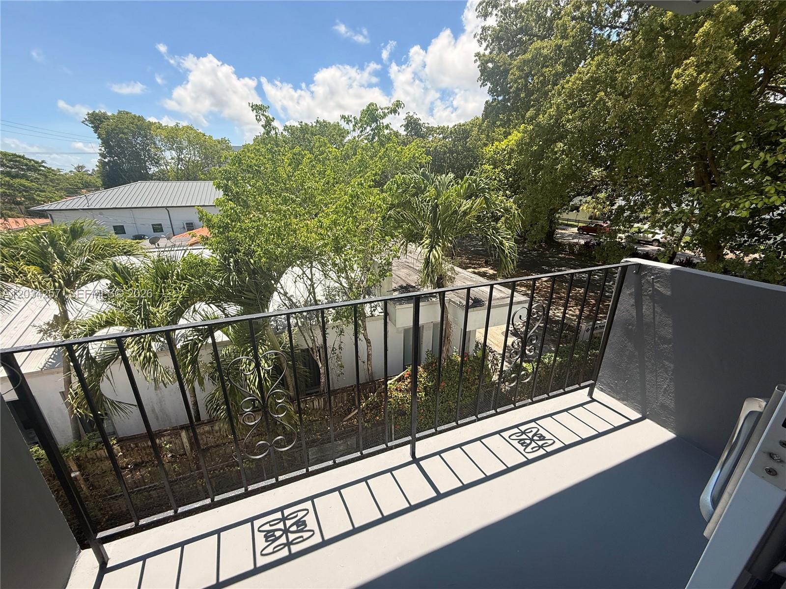 1860 SW 22nd St # 11, Miami FL 33145