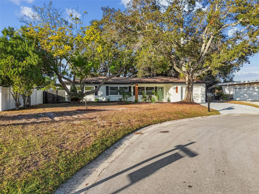 1530 ERIN LANE