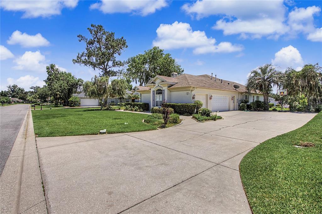 2114 SE 25TH LOOP, OCALA, FL — photo 4 of 30