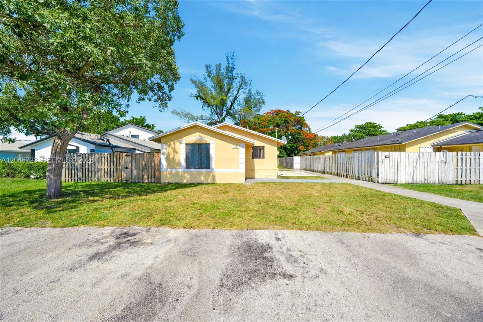 20117 SW 88th Ct, Cutler Bay FL 33189