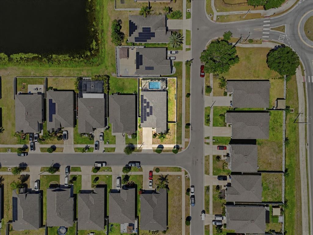 936 ZONE TAILED HAWK PLACE, RUSKIN, FL — photo 2 of 30