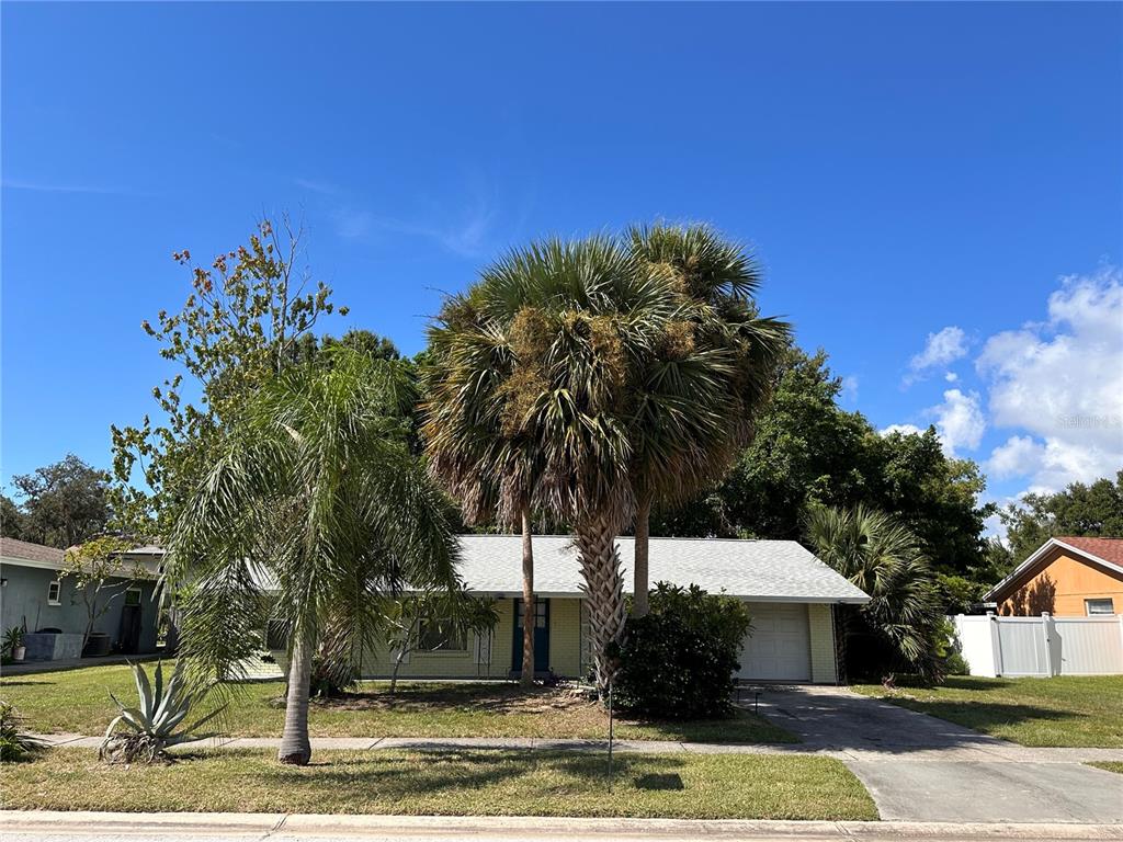 1424 CASTLEWORKS LANE