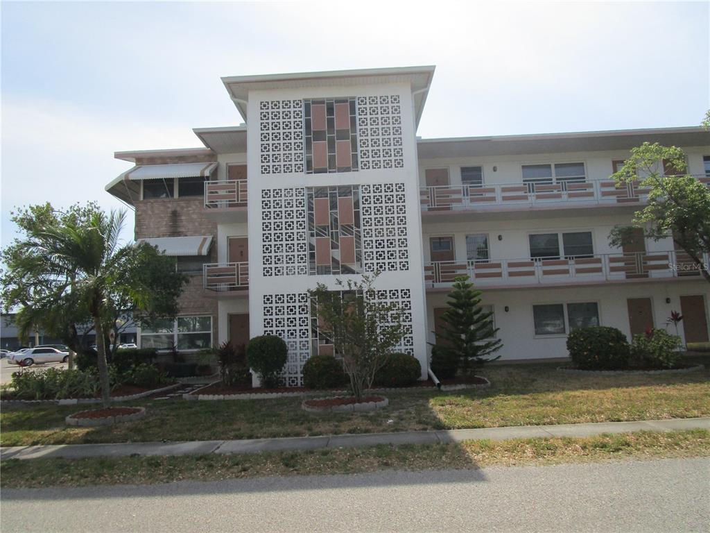 6015 19TH STREET N UNIT 301