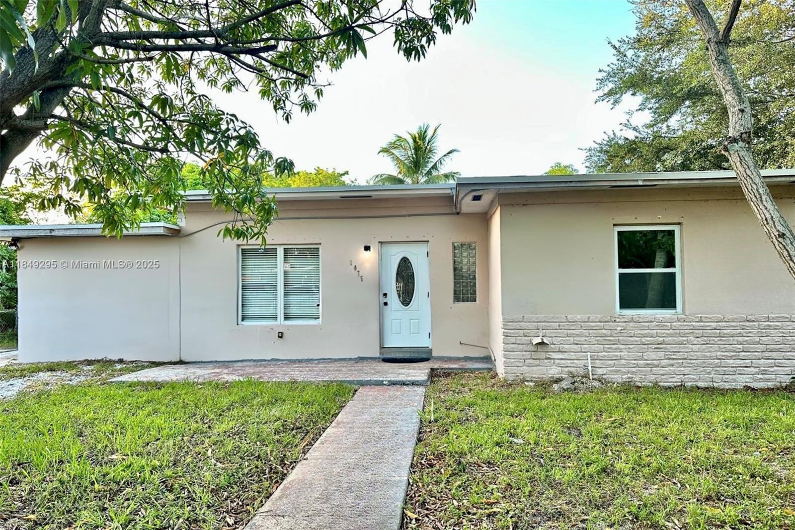 1075 NW 124th St, North Miami FL 33168