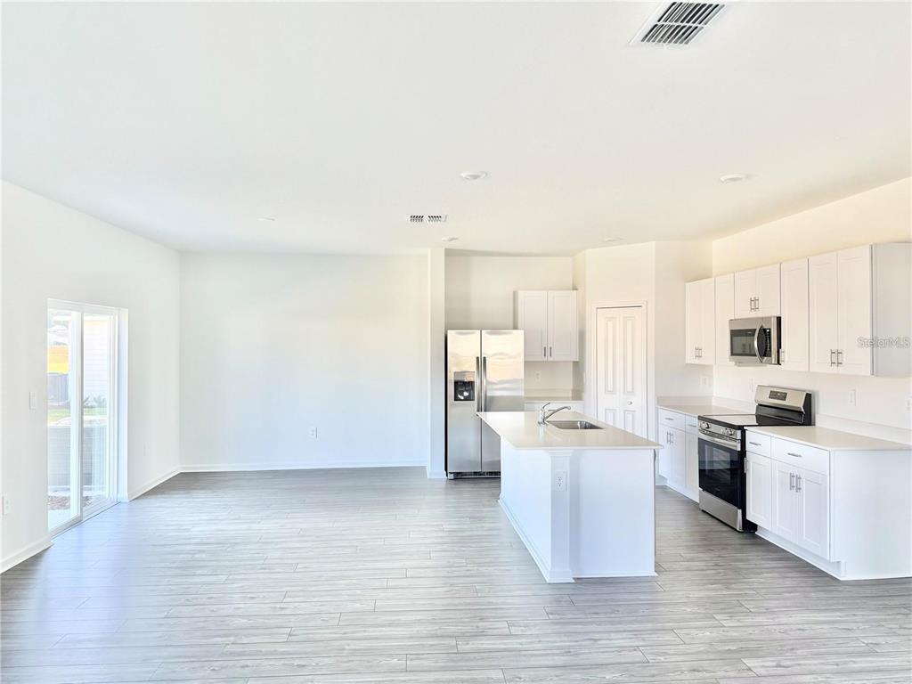 3783 NE 30TH TERRACE, OCALA, FL — photo 4 of 29