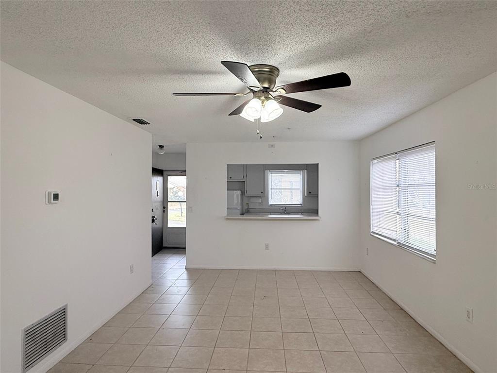 390 301 BOULEVARD W UNIT 8D, BRADENTON, FL — photo 2 of 22