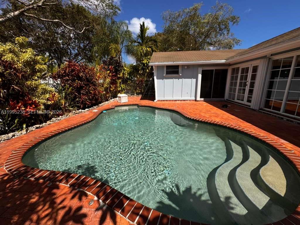 15032 SW 143rd Ave, Miami FL 33186