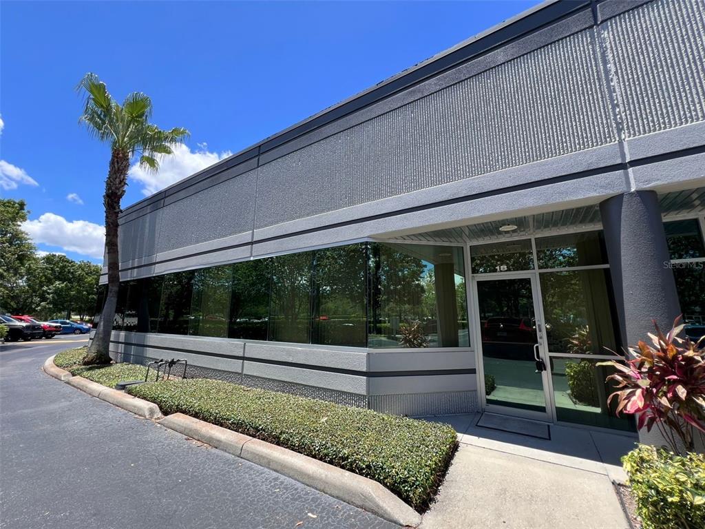 7901 KINGSPOINTE PARKWAY UNIT 18
