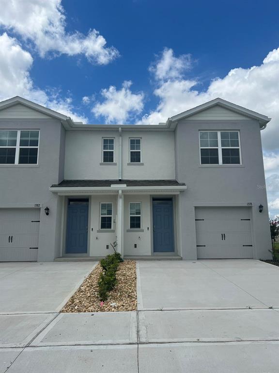 4372 BUTTERSCOTCH CIRCLE