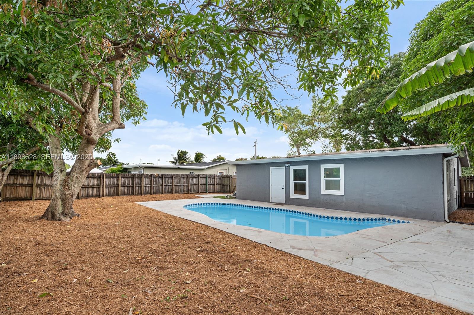 7705 Kimberly Blvd, North Lauderdale FL 33068