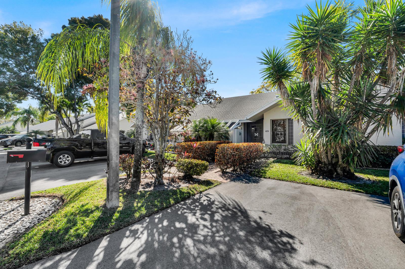 10980 Lake Front Place, Boca Raton FL 33498