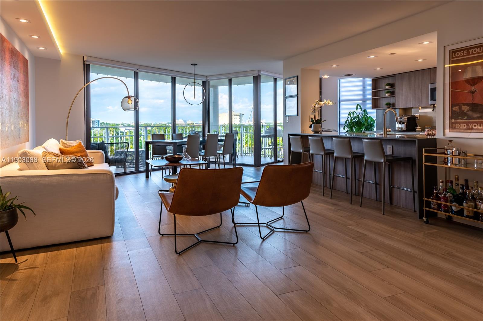 1000 Quayside Ter # 801, Miami FL 33138