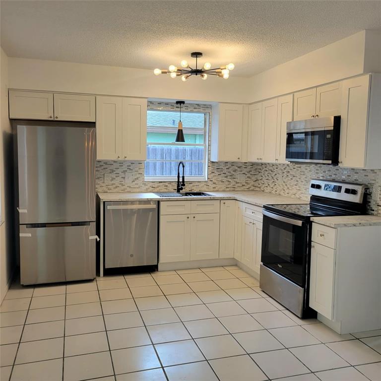 8504 LAFITTE DRIVE, HUDSON, FL — photo 3 of 14