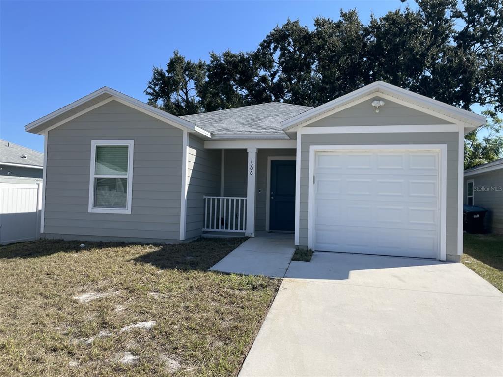 1306 RIDGE POINTE DR.