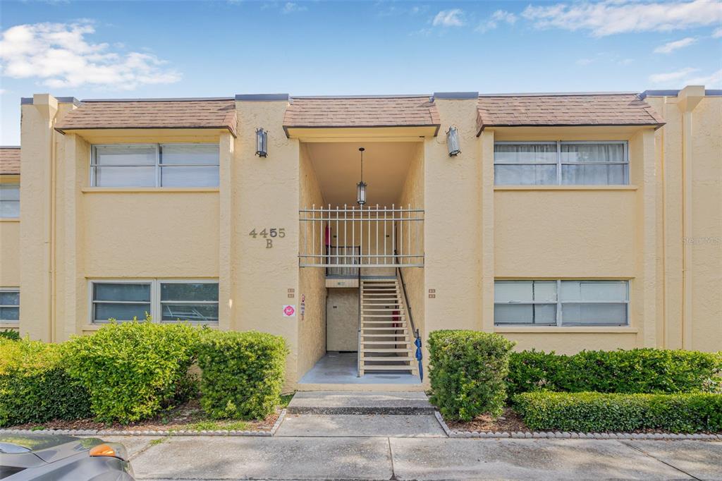 4455 38TH TERRACE N UNIT B10