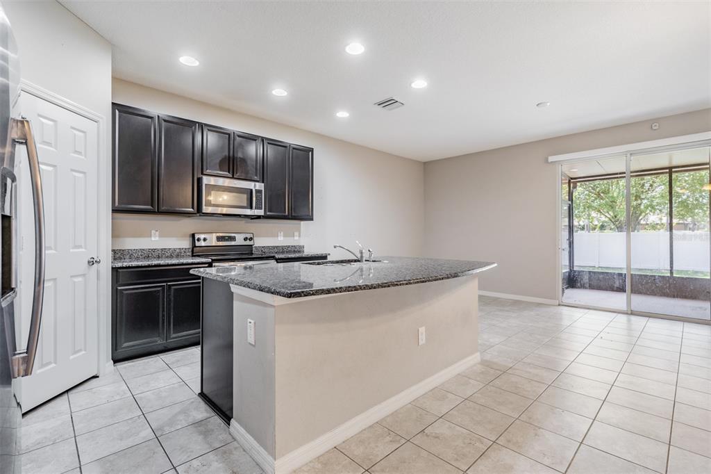 7012 HOLLY HEATH DRIVE, RIVERVIEW, FL — photo 4 of 24