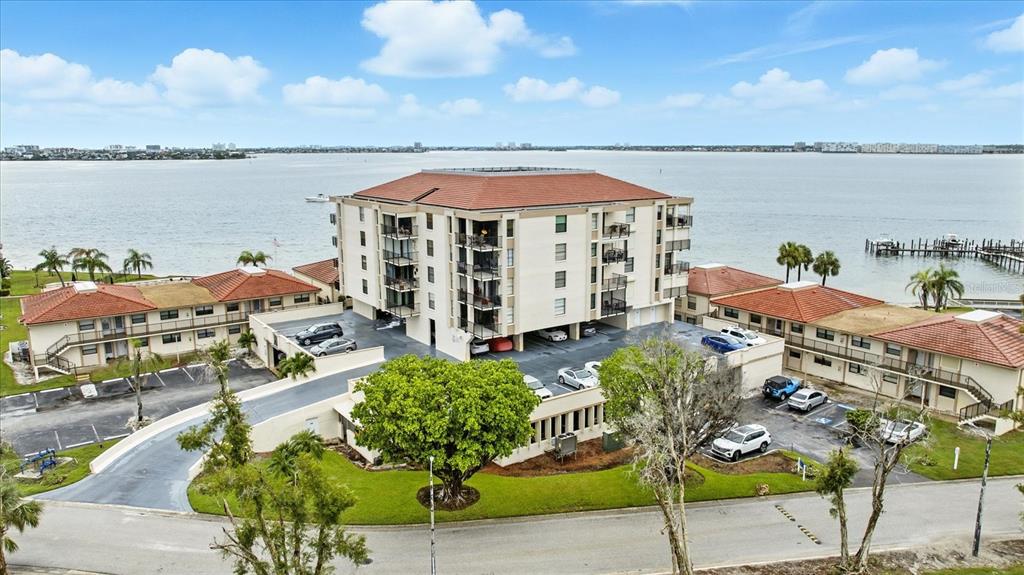 6051 SUN BOULEVARD UNIT 403