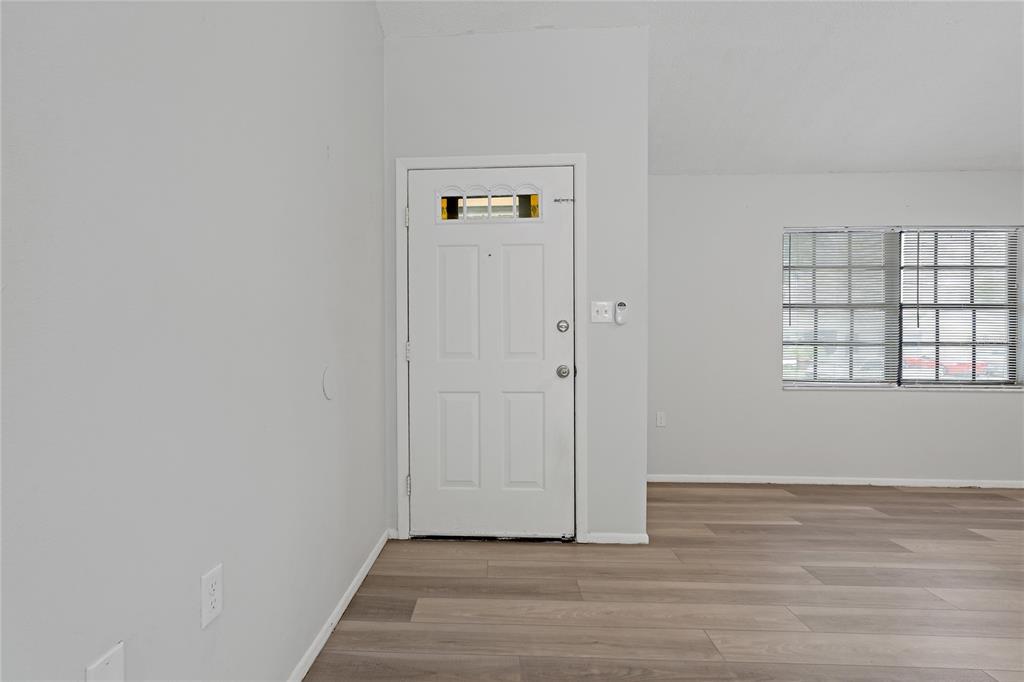 1301 MANDARIN DRIVE, HOLIDAY, FL — photo 5 of 13
