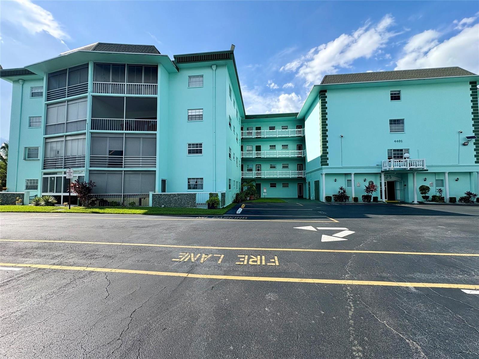 4401 NW 41st Street # 110, Lauderdale Lakes FL 33319